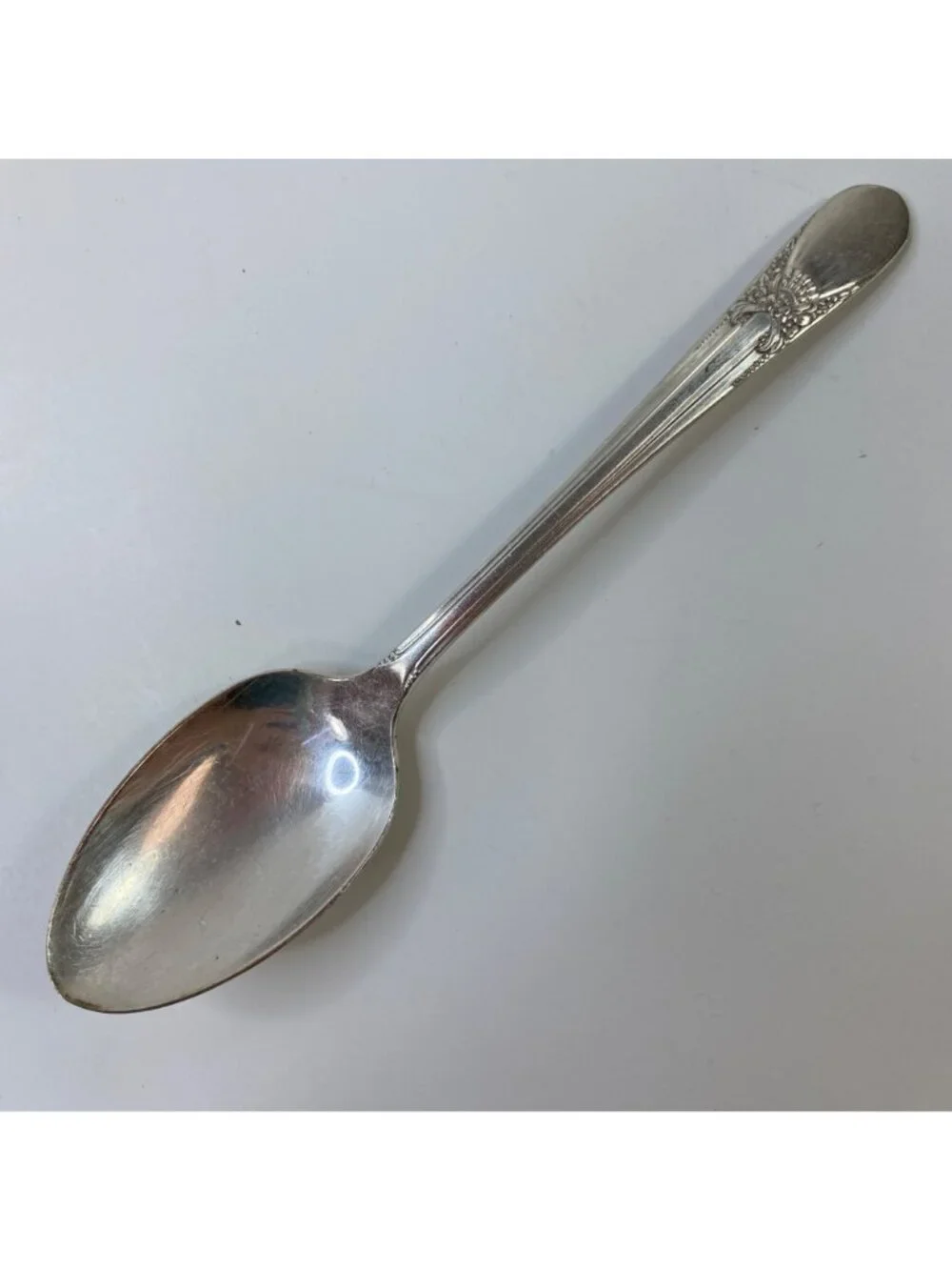 Set of 6 Vintage 1940 WM Rogers International Beloved Silverplate Spoons